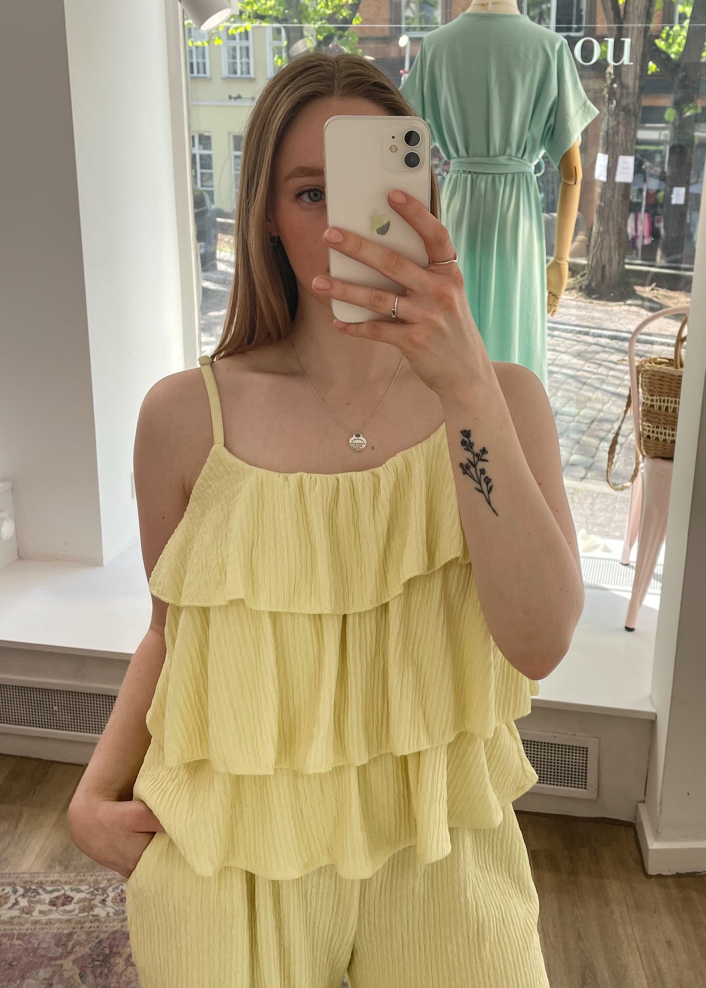 Set „Ophelia“ butteryellow