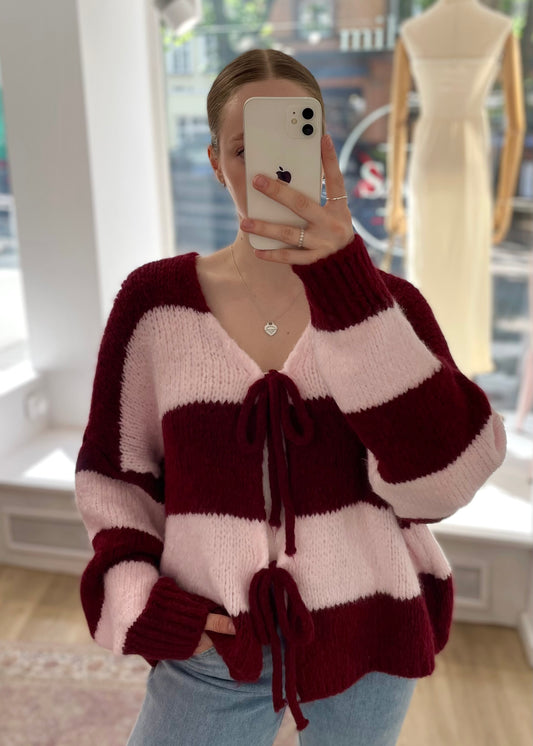 Gestreifter Cardigan zum Binden