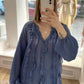 Bluse mit Rüschen blau